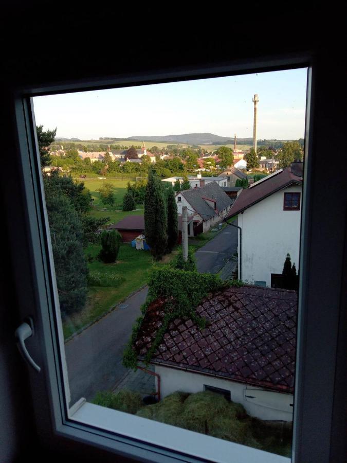 Appartement Apartman Police nad Metují Extérieur photo