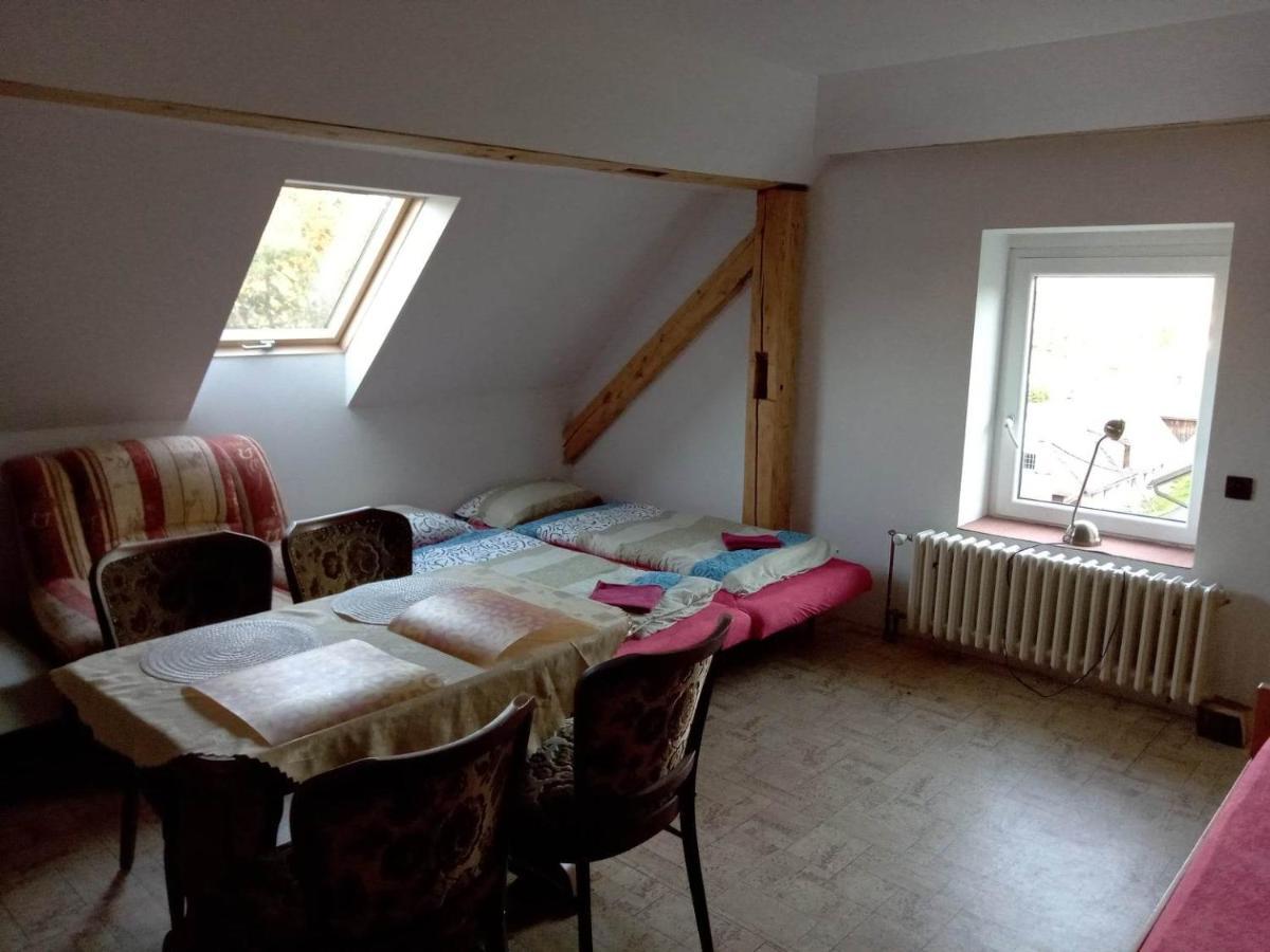 Appartement Apartman Police nad Metují Extérieur photo